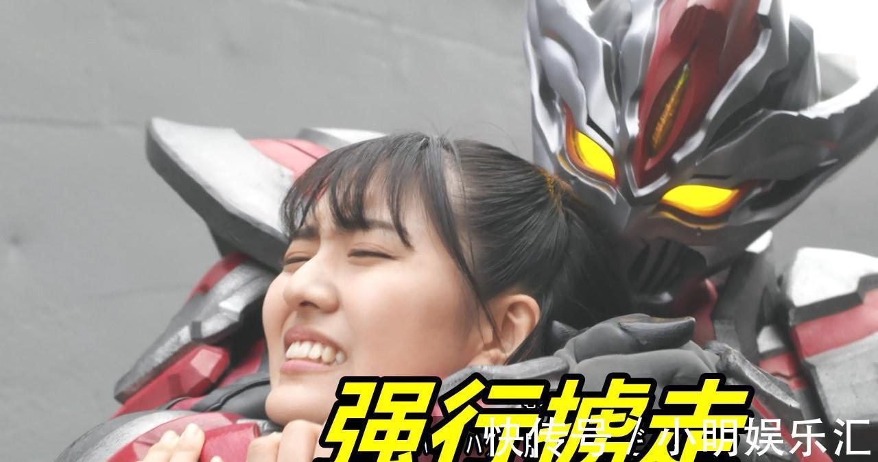 达贡|特利迦奥特曼:痴汉达贡变英雄,首秀“一指禅”,实力远超特利迦