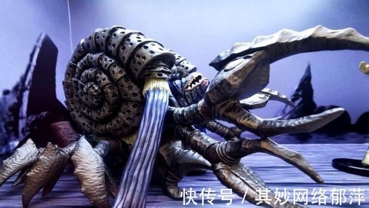 圆谷|特利迦奥特曼 加坦杰厄若登场,迪迦可能赢不了,实力需要升级!