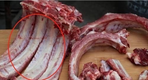 买排骨，要分清“小排”和“大排”，差距还挺大，看完不会再买错