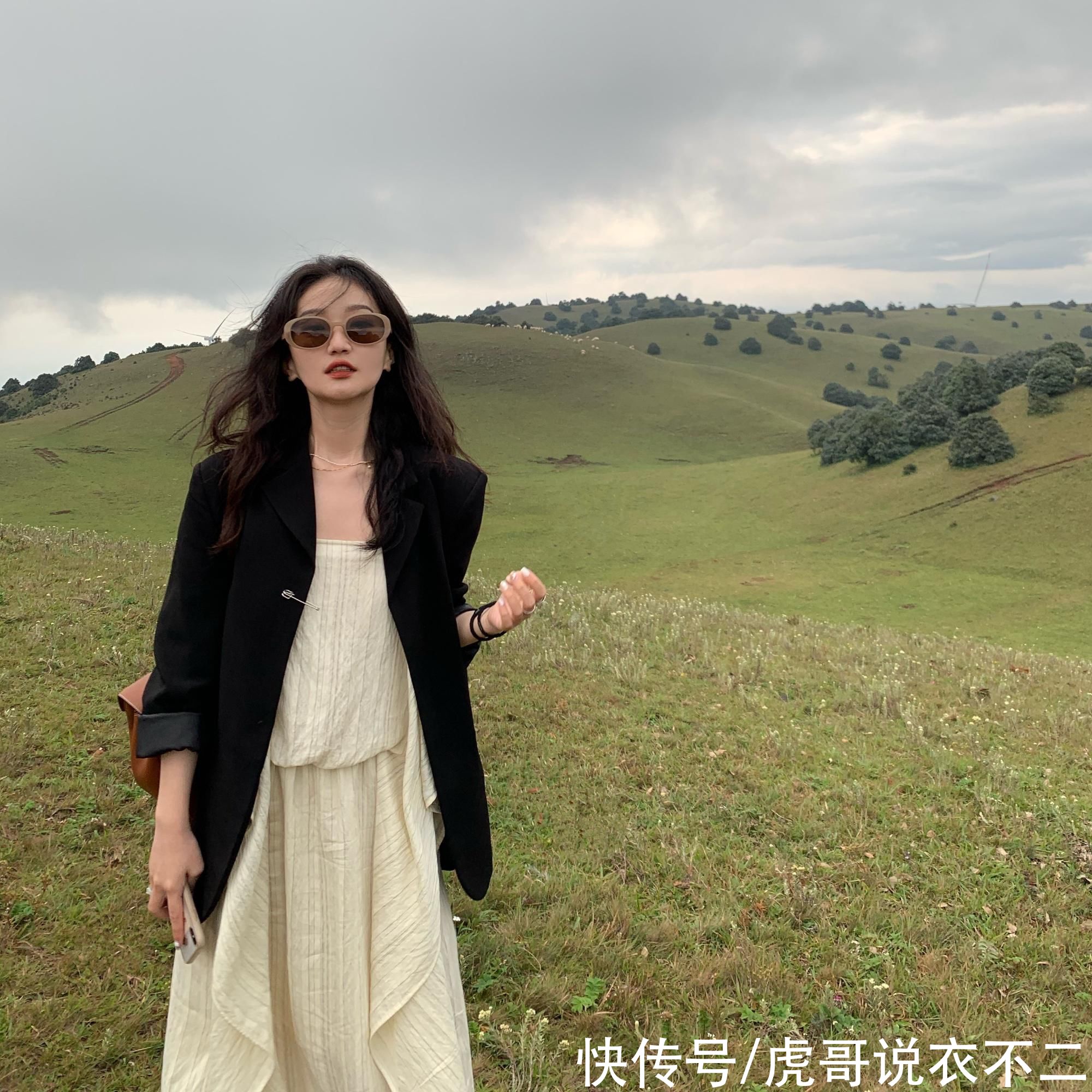 超显气质的早春“法式”穿搭，优雅女人都在这样穿，舒适又高级