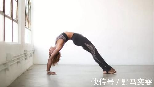 髋屈肌|初学者练瑜伽轮式，这些细节一定要掌握！