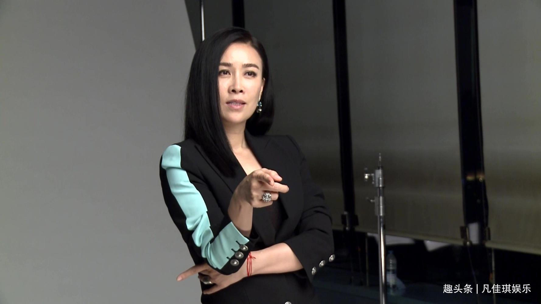 真性情|张艺兴替杨紫报一掌之仇,高情商回绝那英,这对cp隔空互动太甜了