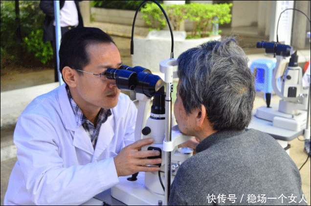 手术|为啥眼科医生自己都不敢做近视手术,很多都戴眼镜原因很无奈