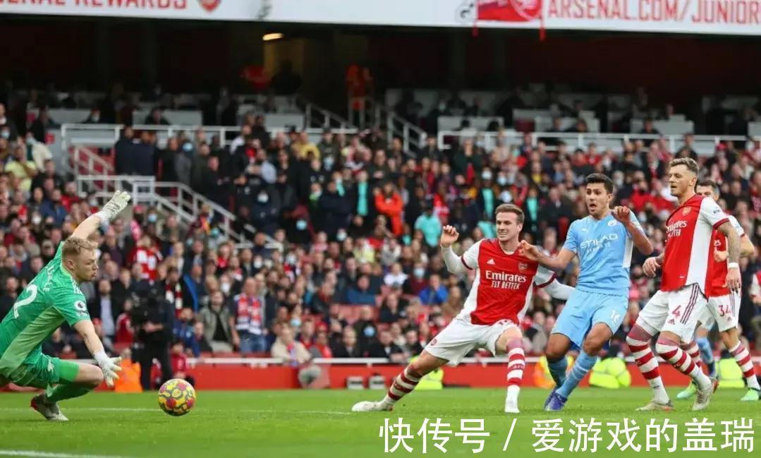 曼聯(lián)|3-2，1-0，1-2！英超上演三場爭四大戰(zhàn)，排名亂成了一鍋粥