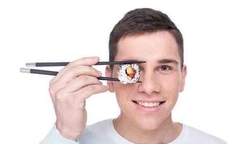 头晕|高血压不是突然到来,晨起出现4个表现,或是它的脚步声,别忽视