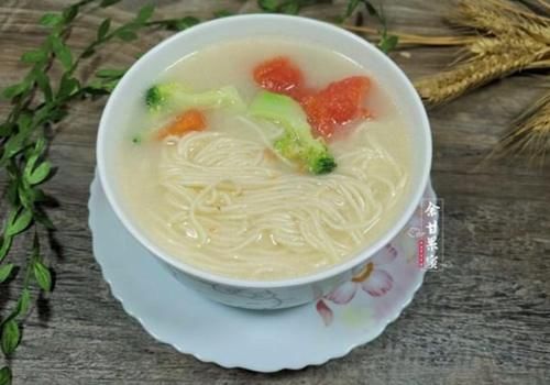 8道面条家常做法，初七给家人做一碗，寓意健康平安，幸福长久