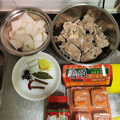 羊蝎子炖白萝卜