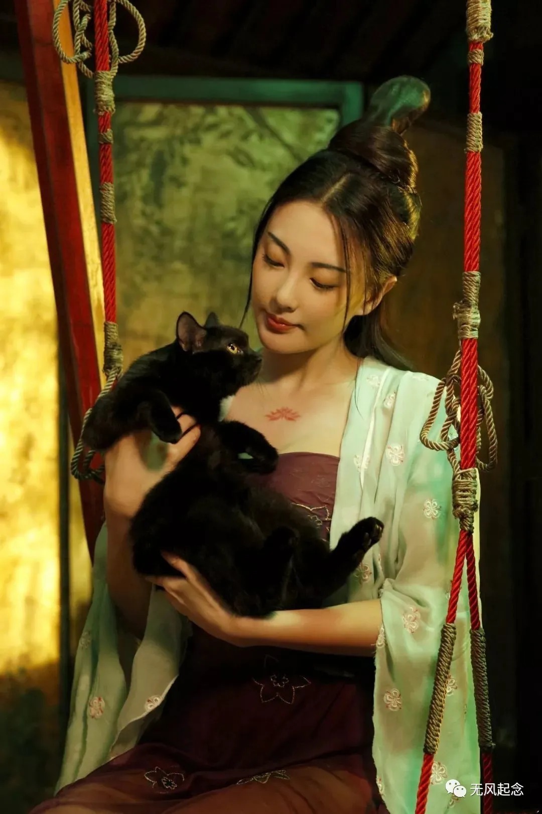 宗室$他出身于唐朝宗室,一生不近女色,却喜爱猴子,还喜欢品茶