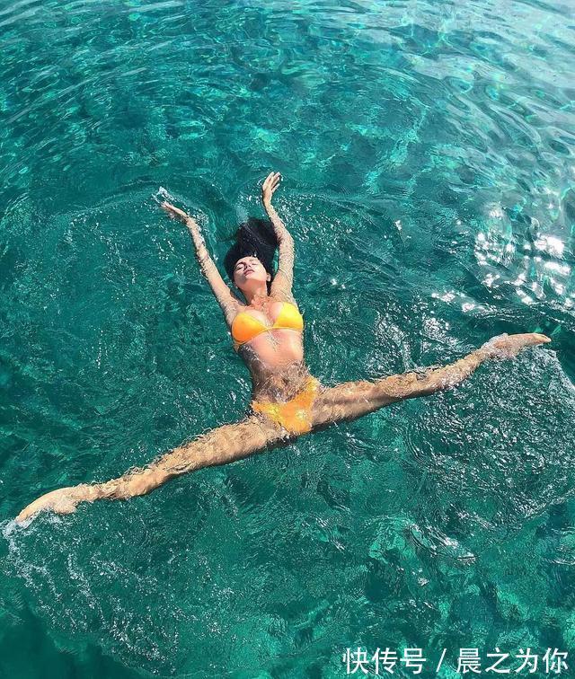 瑜伽女神腿长一米八,羡慕嫉妒啊!这样练你也有美腿