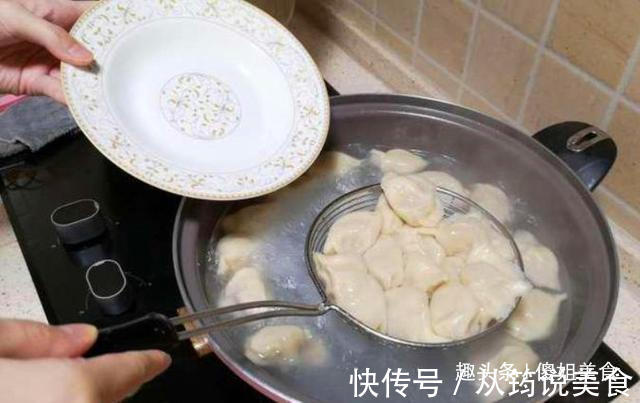萝卜饺子，有人焯水有人直接包都不对！教你最正确做法，太香了