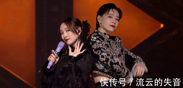 雙11晚會對戰(zhàn)湖南衛(wèi)視收視奪冠，主持團搶眼，披哥浪姐實力撐場