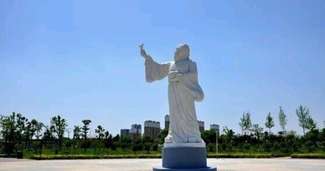 王戎$古代第一酒鬼,被妻子踹进酒缸,爬出来后说3字,成了电竞口头禅