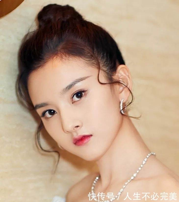 性感 最受欢迎的几种唇形,不涂口红都很性感,唇好看的人,长相也不低