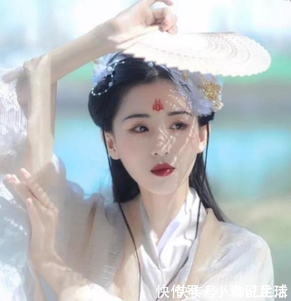 心怡@她在军区大院重生,成了肚里怀着双子,每月只有20块生活费的军嫂