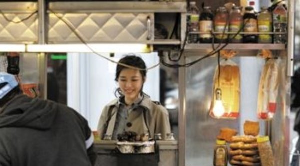  生意人|俗语“人无笑脸莫开店”其实下半句才是精华，对生意人的忠告