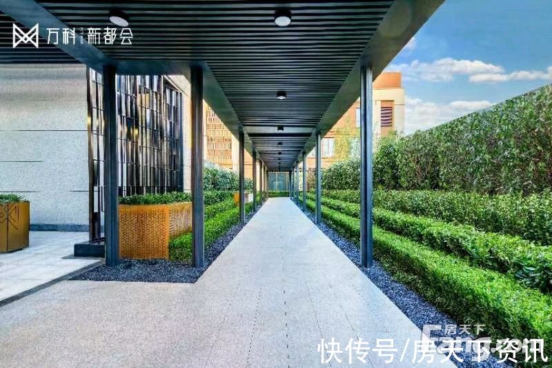 新都会|万科新都会好不好？置业顾问从项目现场发回新组图