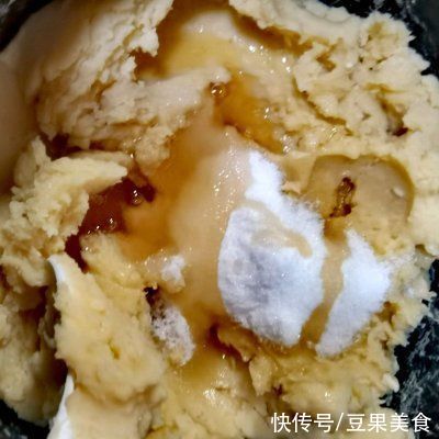 做法|这么好吃的绿豆饼做法，现在知道还不晚