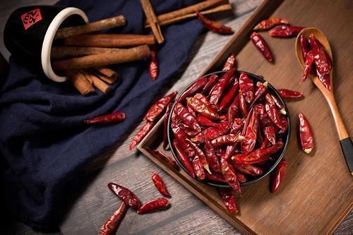 患者|高血压能不能吃花生呢？医生：这几种食物建议大家尽量不要碰