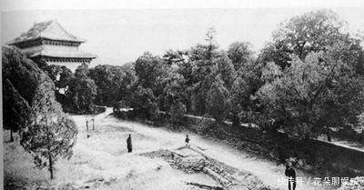 为何不能主动发掘帝王陵郭沫若提议发掘定陵,如今龙袍碳化变脆