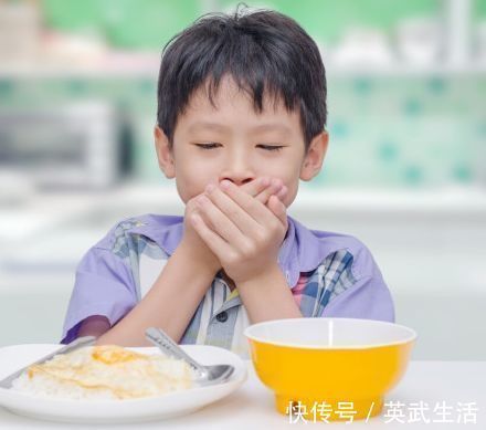 睡眠不好|8岁男孩身高接近140，提醒：孩子出现3种表现，要尽快补充营养