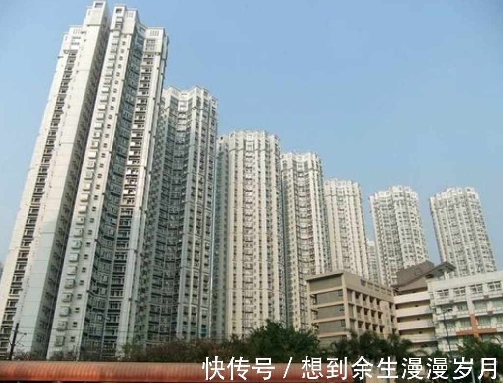 精装房|买房选毛坯房还是精装房好一算账才知谁划算，你买错了没有