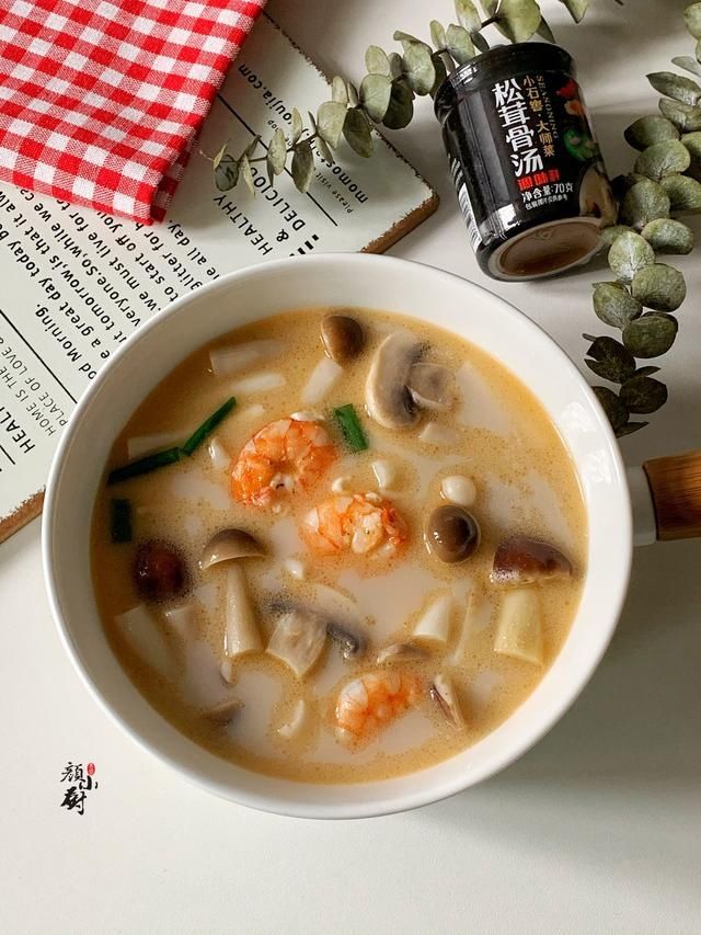 3月，宁可不吃肉也要喝这汤，营养又简单，家人常喝对脾胃好