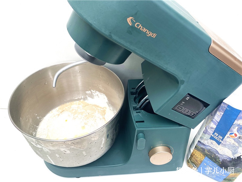 面包界的舒芙蕾—日式生吐司,做法简单,极致绵软,撕着吃最过瘾