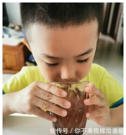 身高|4岁男孩身高已经126公分,医生:这个消食习惯非常好,家长多