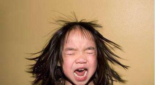 红红|中午不睡也没事”，孩子不睡午觉有这些后果，许多家长没意识到