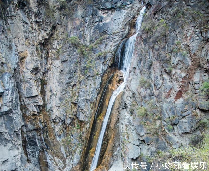 龙瀑|宝泉旅游“怪事”：瀑布早晚放水中午停，网友：间歇供水？