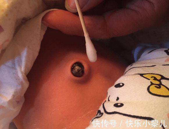 三个月|照顾三个月内的宝宝,要做好四个方面,助力宝宝成长,爸妈不受罪