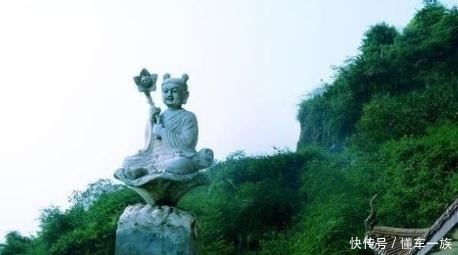 我国发现世界最大的天然佛像,高度逼近千米,逼真程度令人惊奇