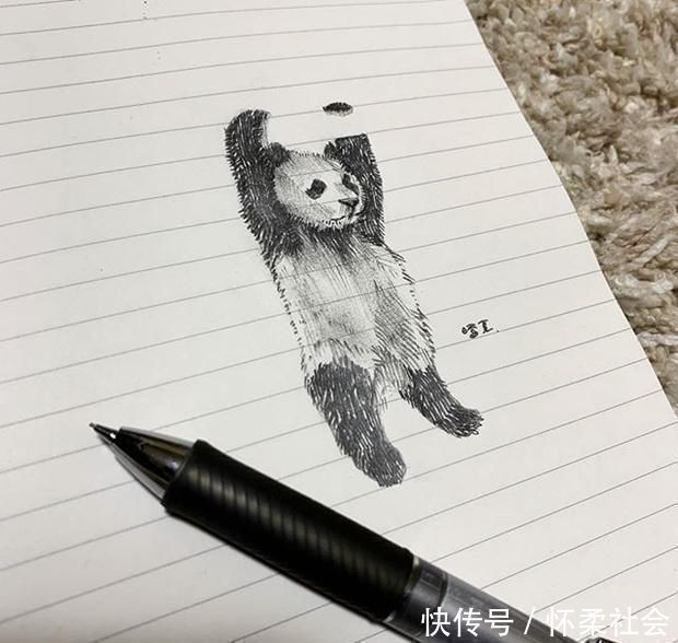 小动物们|当本子遇到二次元插画师,爬上“栏杆”的小动物们实在太可爱了