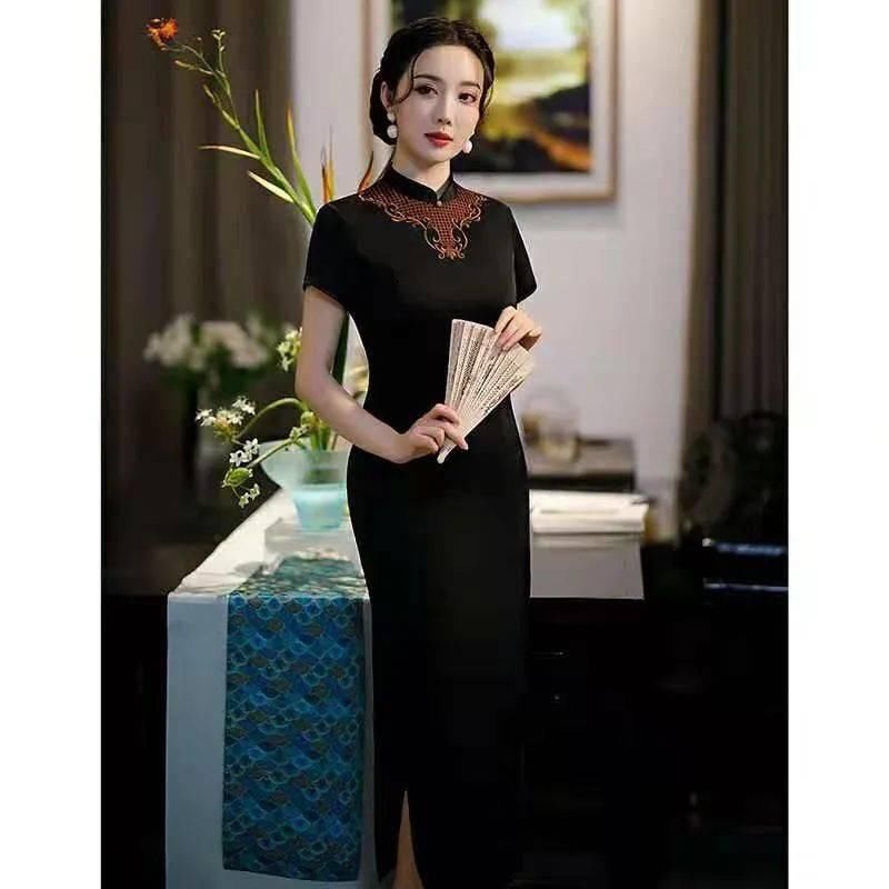 天生适合穿旗袍的女人，身上有3个“特点”