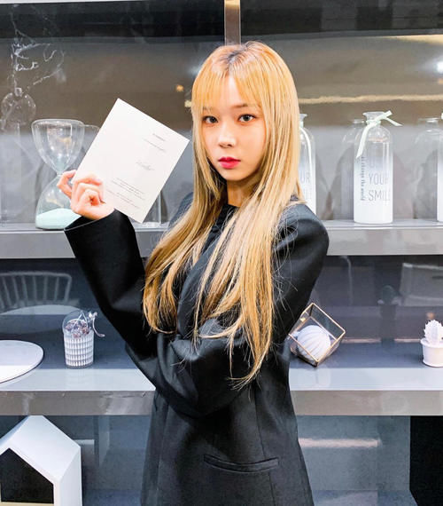 春夏韩国流行发型和刘海,“修颜+小脸效果”安排!