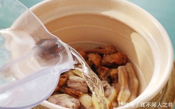 2月多喝这汤，滋阴润肺止咳化痰，增强免疫力，大人小孩都爱喝