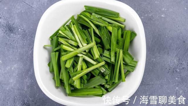 农药|清水洗韭菜等于吃农药,菜贩子都这样做,去农药无残留,吃着放心