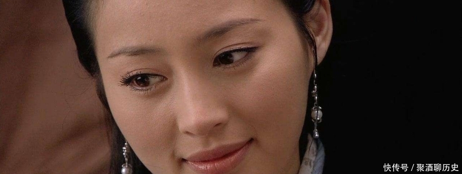 故事|他一介平民,却比任何帝王都受老百姓关注,此帅哥有哪些隐秘故事