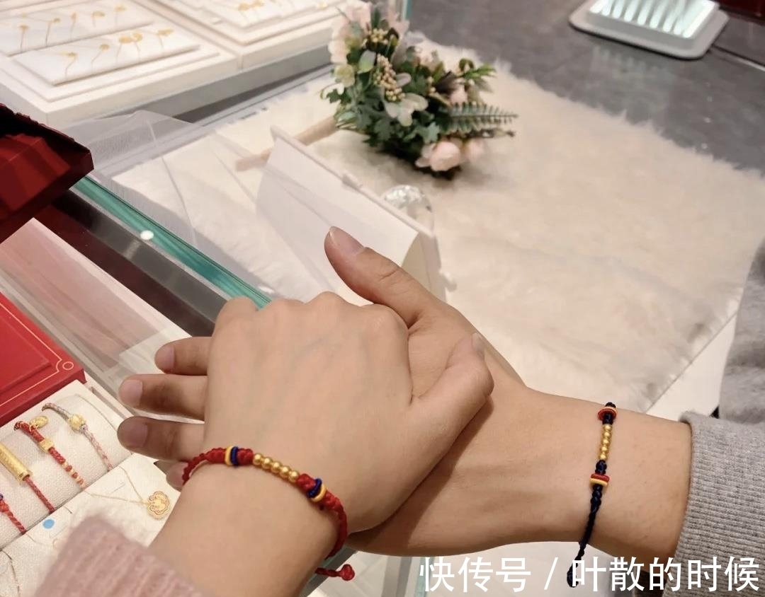 小疯|金店不买东西能编手链吗？很多人都不知道