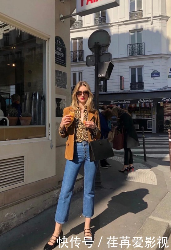 分享法国女人的6个穿衣习惯,美得不突兀,上了年纪也能优雅高级