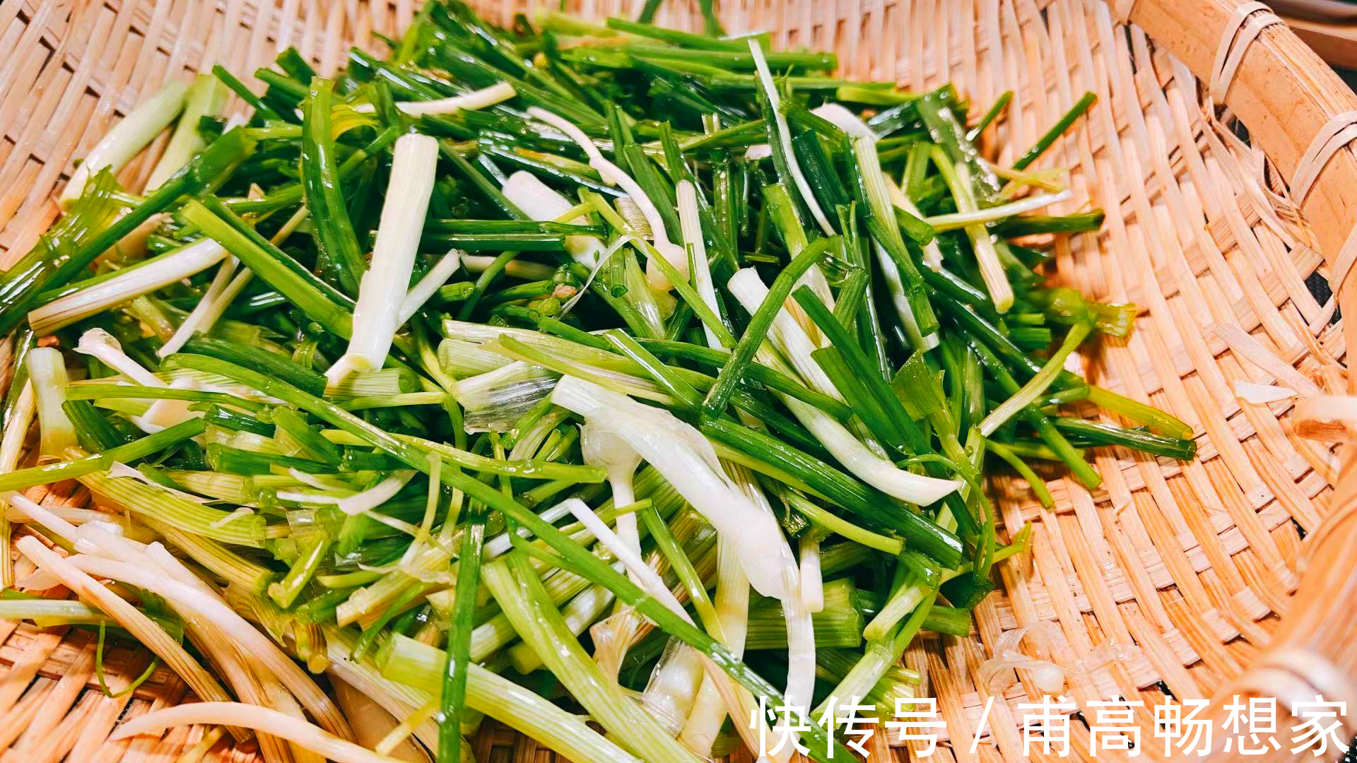 小米虾|这蔬菜是“地里长的天然青霉素”，每周吃2次，提高免疫力身体棒