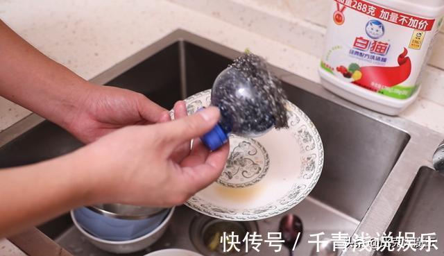 大瓶口的塑料瓶别扔了,简单改造一下,厉害又好用,家家都能用到