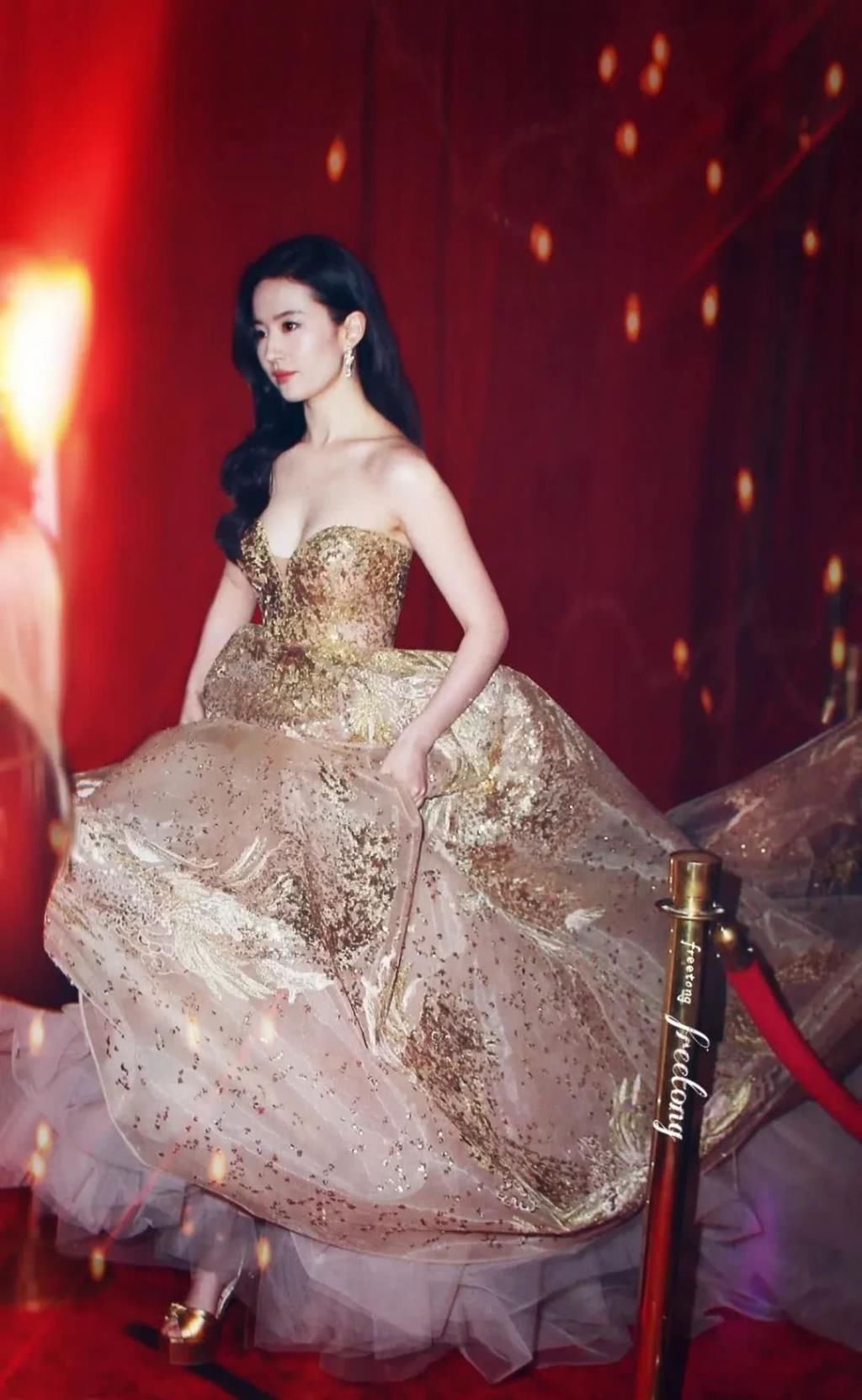 发型你到底适合短发还是长发剪对真的美哭了