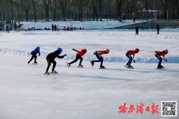 冰场|这里的免费冰场 开滑了！