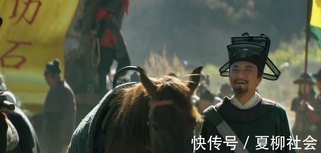 混江龙|宋江一上任就调换了这位好汉的职位,这个举动,大有深意哦