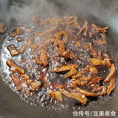 好吃|这么好吃的四季豆炒肉丝做法，现在知道还不晚