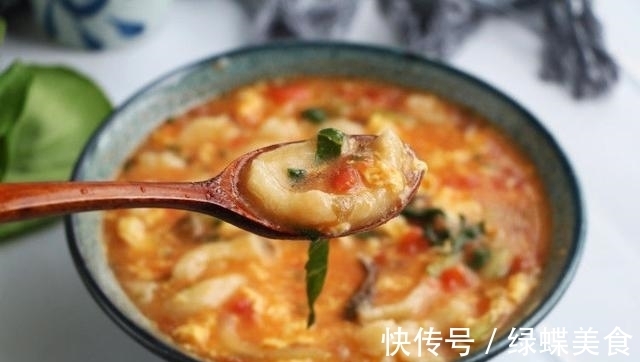 一款暖胃营养早餐，10分钟就能做好，没有鱼的小鱼面