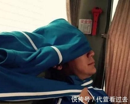 搞笑|跑男成員的睡姿,baby的睡姿太可愛了吧