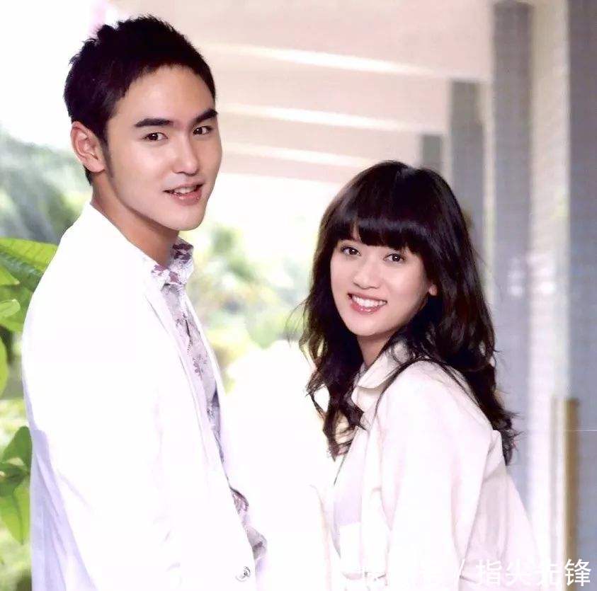 这部翻拍偶像剧谁记得,女主把傻白甜演成"白痴",心疼帅气男主