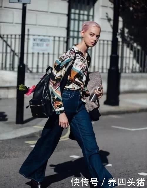 早春别穿卫衣了,很土今年流行这几款上衣,内搭外穿都好看